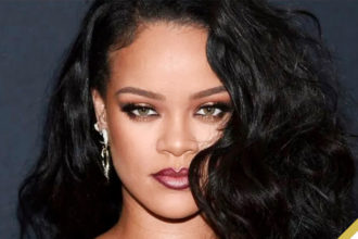 Rihanna turns 35, Barbadian Beauty almost forgot about her special day