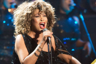 Legendary Singer Tina Turner Dies Peacefully at Age 83