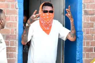 Vybz Kartel exits the Tower Street Adult Correctional Centre (photo: Karl Mclarty)